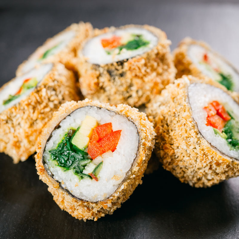 प्रीमियम गेहूं टेम्पुरा आटा जिसमें हल्का और हवादार टेक्सचर है जो लंबे समय तक कुरकुरा रहता है और एफडीए प्रमाणित है