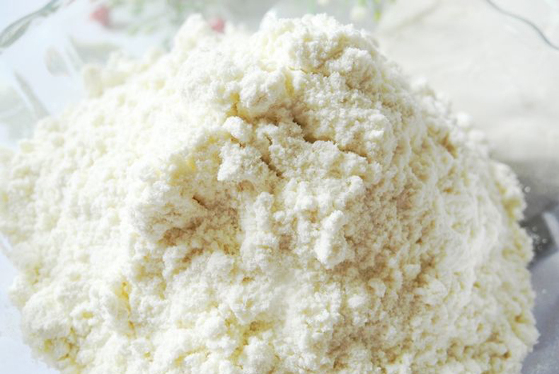 प्रीमियम गेहूं टेम्पुरा आटा जिसमें हल्का और हवादार टेक्सचर है जो लंबे समय तक कुरकुरा रहता है और एफडीए प्रमाणित है